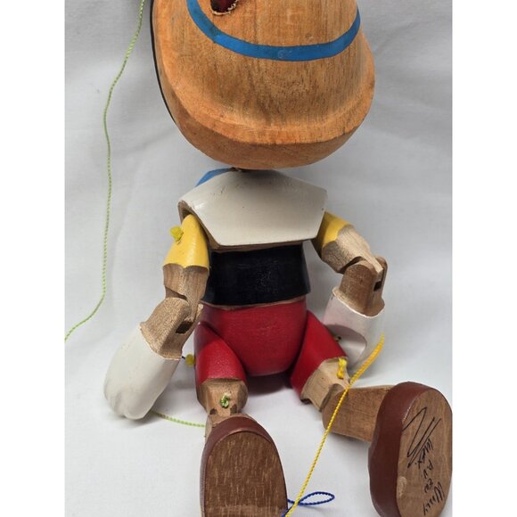 Pinocchio wooden doll Hand Carved and Painted With Puppet Strings 7" Tall-Signed - Picture 10 of 15